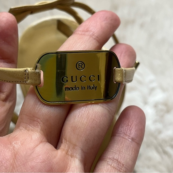 Gucci Strappy Sandals with Gold Logo Plaque Size 37.5C - Picture 4 of 15
